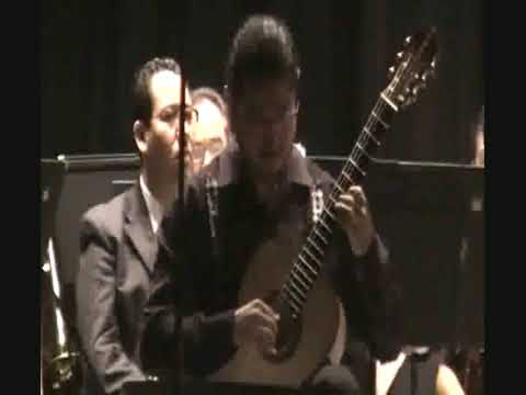 Ivn Maceda, guitarra. "Concierto San ngel" de Gerardo Tamez. II Aire de pirecua. 2/3