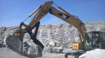 Manual Weld On Excavator Thumb  #excavator #excavatorattachments