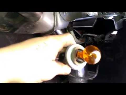 2008 Jeep Patriot blinker bulb quick change