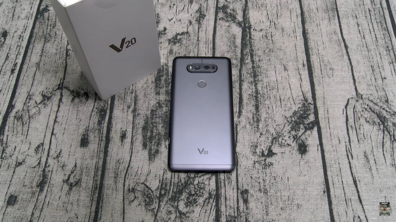 LG V20 - Распаковка!