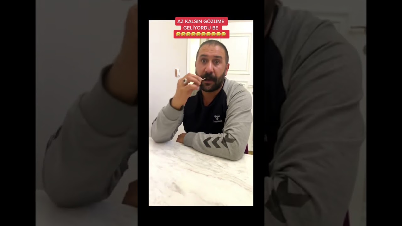 Az kalsın gözüme geliyordu😂 