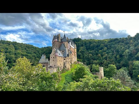Video: Tham quan Lâu đài Eltz ở Đức