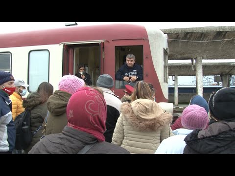 Protest la Gara de Nord Timisoara, tren blocat de 100 de calatori