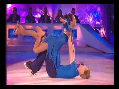 Kelly Holmes and Todd Sand skating Week 5