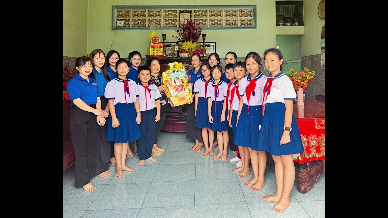 Lại Hùng Cường   Tên Anh sáng mãi