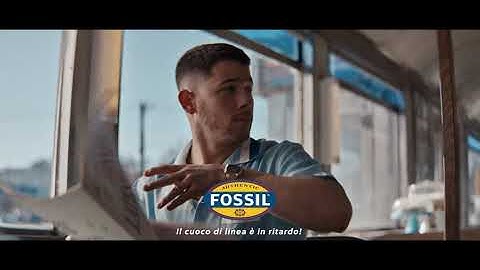 7:20: FOSSIL DINER | Di Nick Jonas x Fossil