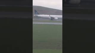 Turkish Airlines?? Airbus A321 (Star Alliance) Evacuating the Runway At Istanbul New Airport(IST)??