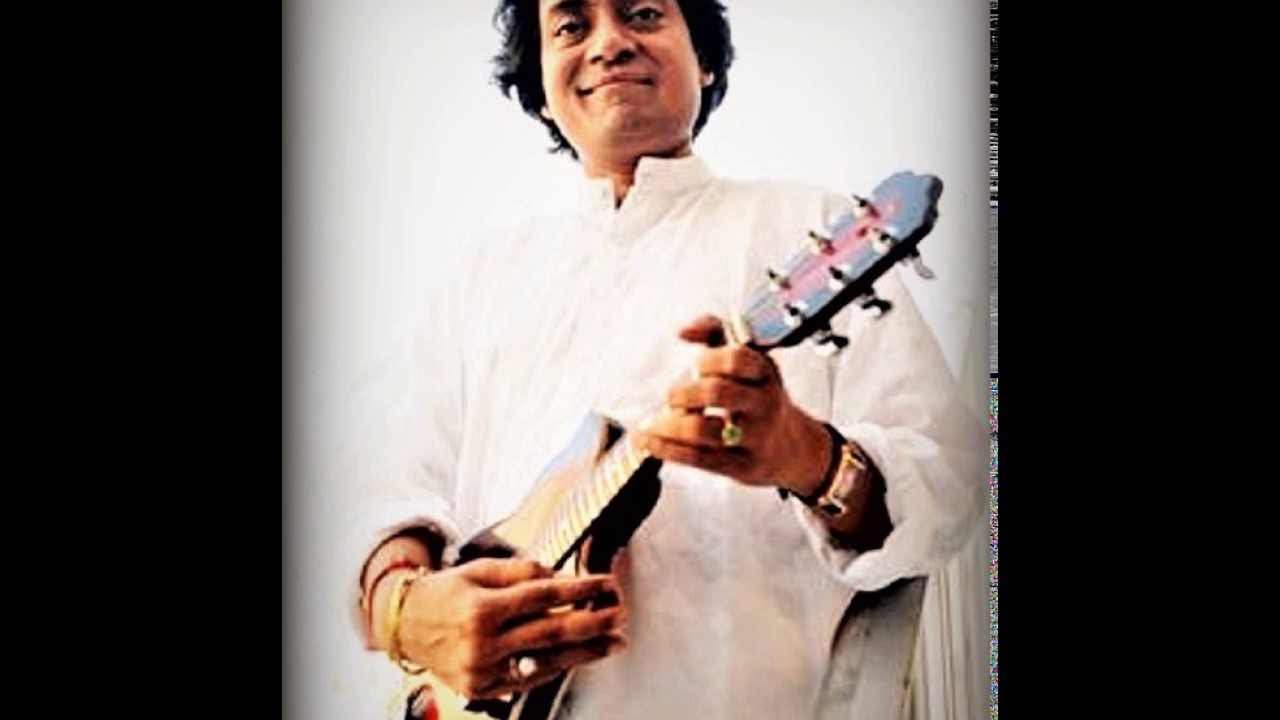 VAATHABI GANAPATHIM HAMSADWANI RAAGAM  ARTIST MANDOLIN    U SRINIVAS