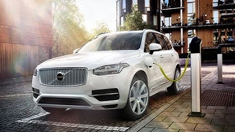 2015 Volvo XC90 - TestDriveNow.com Preview by Auto Critic Steve Hammes