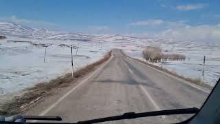 Bilirim Seni...uzun Yolda Di̇nlenenler...