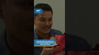 Tak pelik ke tampal gambar perempuan kat dinding macam tu? 😰! #SitiSelfie #RTMKLIK