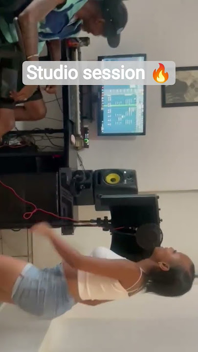 Download lagu Khetha with @qmark @lalaskholo1050