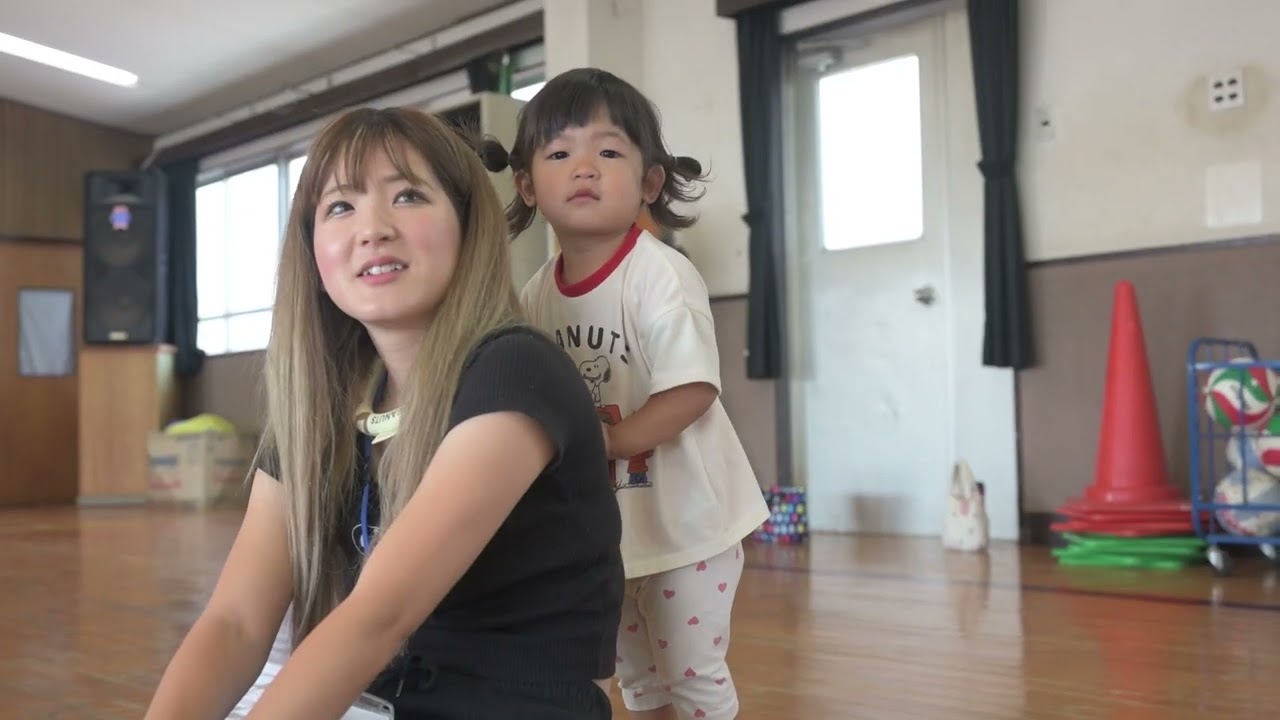 青徳幼稚園 未就園児体操の様子