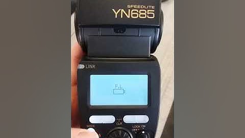 Yongnuo 685 nikon. It is not flashing