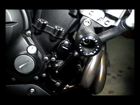 Installing T Rex Frame Sliders On A 2009 Kawasaki Er6n Youtube
