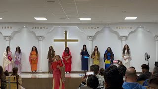 Obra de teatro de las mujeres de la biblia en Vall duixo