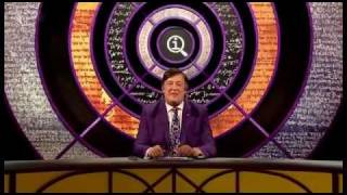 Stephen Fry says Good Evening by Tiikuri 36,952 views 12 years ago 1 minute, 59 seconds