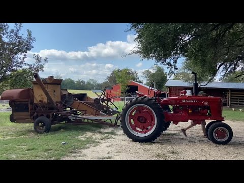 How a Allis Chalmers All Crop 60 works and how to break one