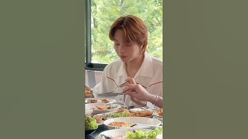 Zee always takes care of Nu🥹🫶🏻❤️#zeepruk #nunew #zeenunew #tfsdreamyjourneyxzeenunewd2