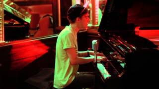 Video thumbnail of "Years & Years - Traps (Piano acoustic version)"