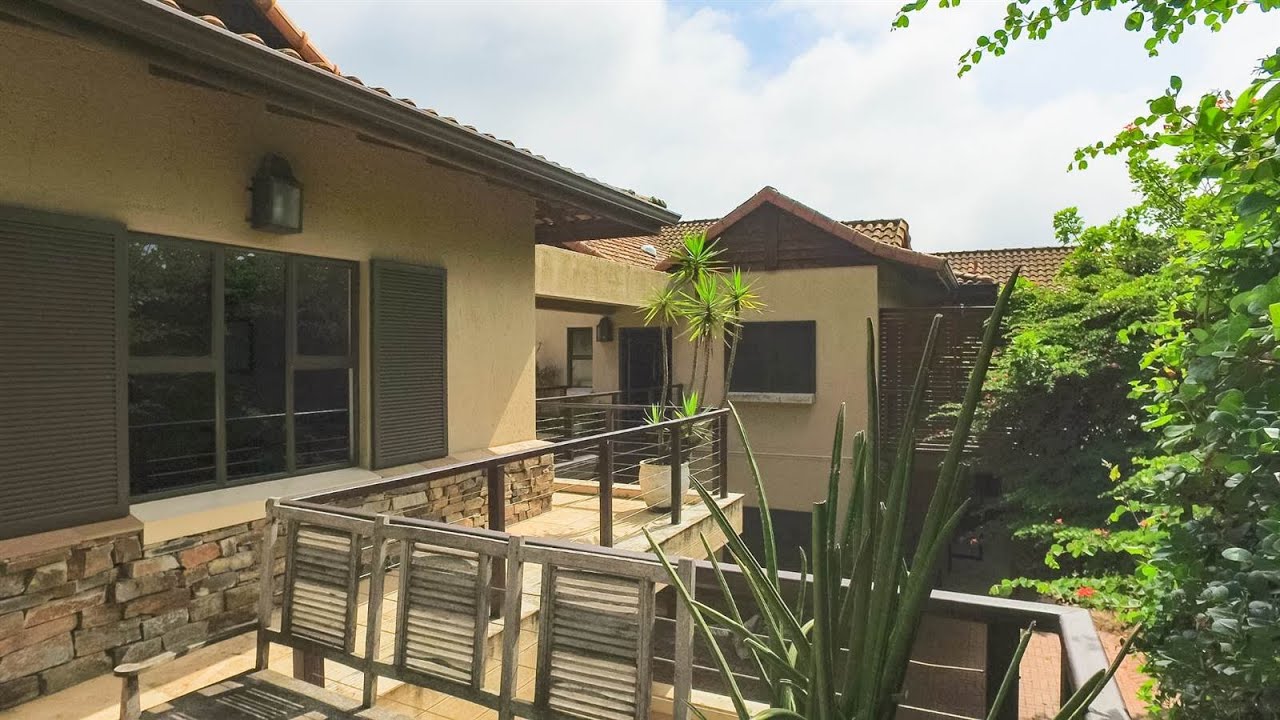 3 Bedroom Townhouse for sale in Kwazulu Natal Dolphin Coast Ballito