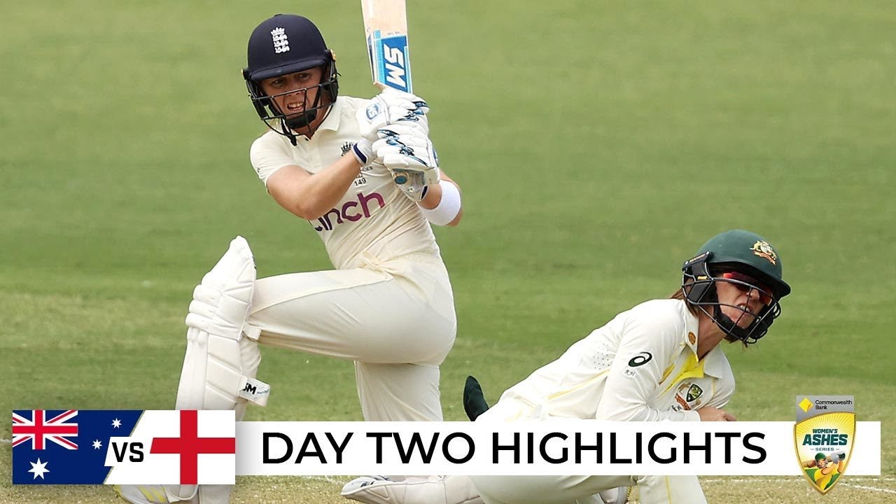 Knight, Brunt shine but Aussies maintain upper hand | Women's Ashes 2021-22