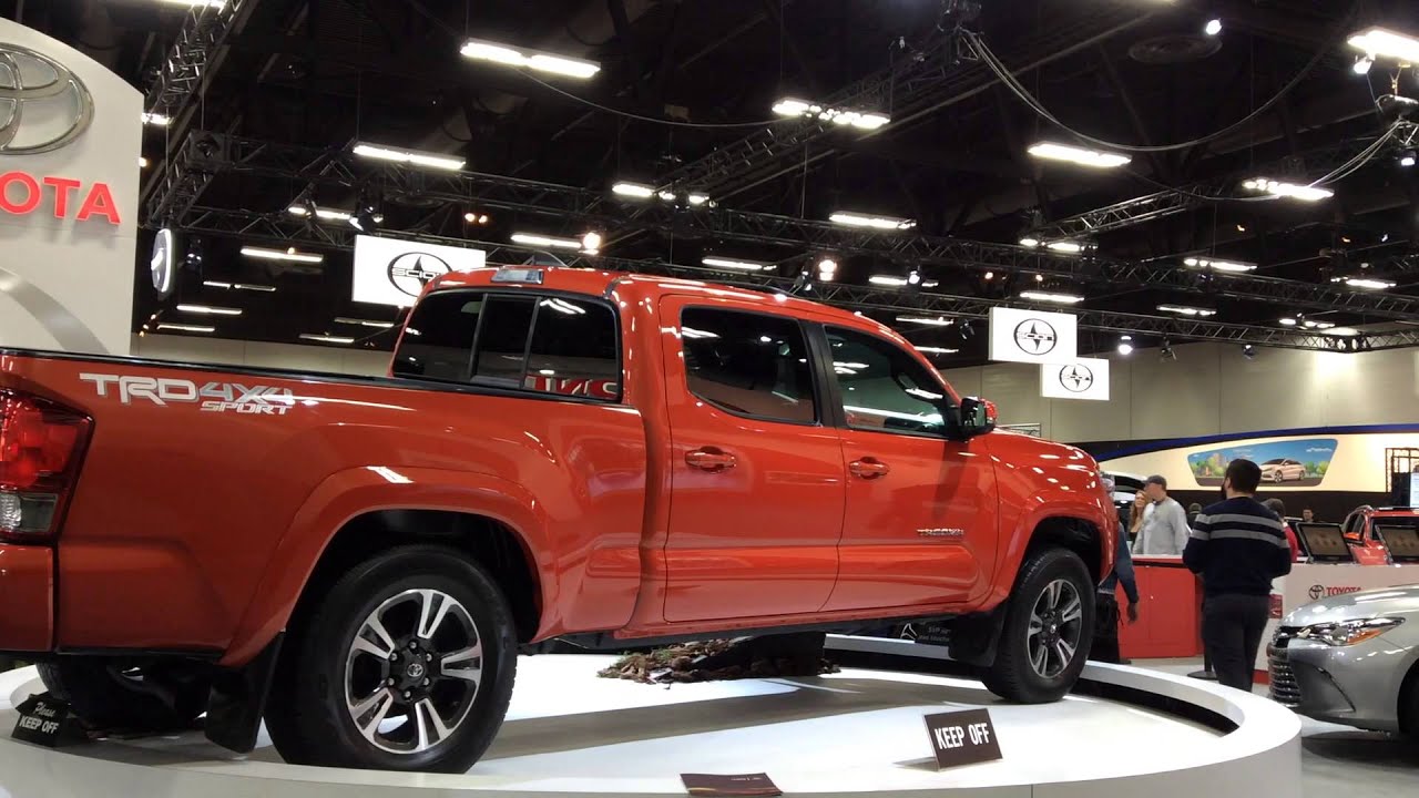 First look at the redesigned 2016 Toyota Tacoma - YouTube