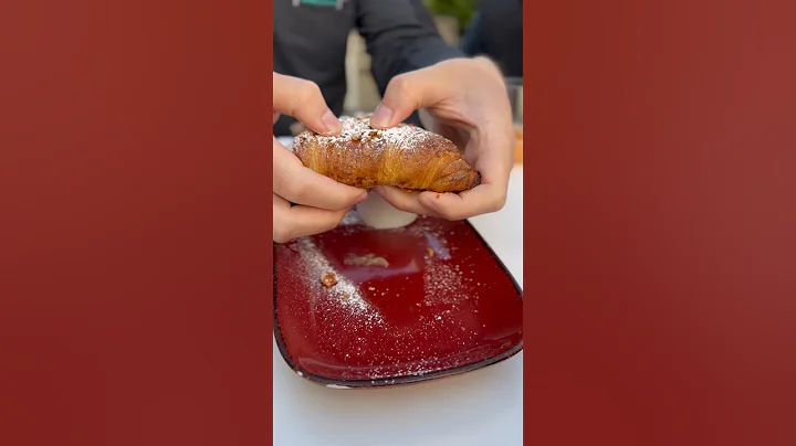 Funniest Nutella Croissant Fail 😆🤷‍♂️💩 #shorts #nutella #croissant #breakfast #funny