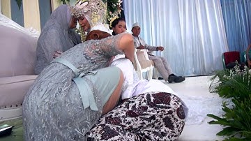 PINGSAN PENGANTIN PRIA TERHARU SUNGKEM KE ORANG TUA (UPACARA PERNIKAHAN ADAT SUNDA)