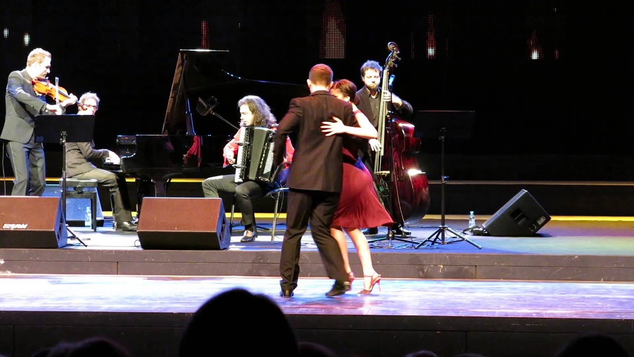 Stefan Milenkovic - Tango Negro; Tango Natural's Natasa y Relja dance!