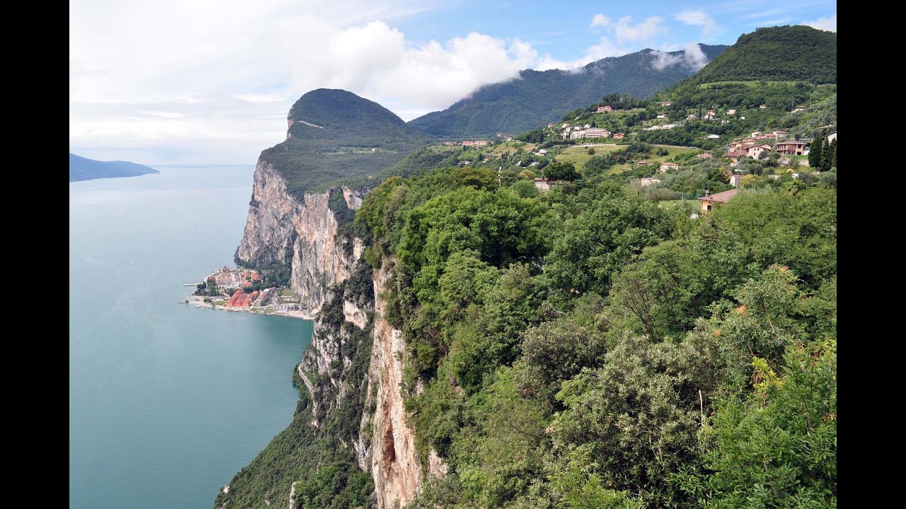 Brasa Schlucht Italien Gardasee Tremosine Pieve Luftaufnahmen In 4k By Ttspirit Brasa Schlucht Italien Gardasee Tremosine Pieve Luftaufnahmen In 4k By Ttspirit