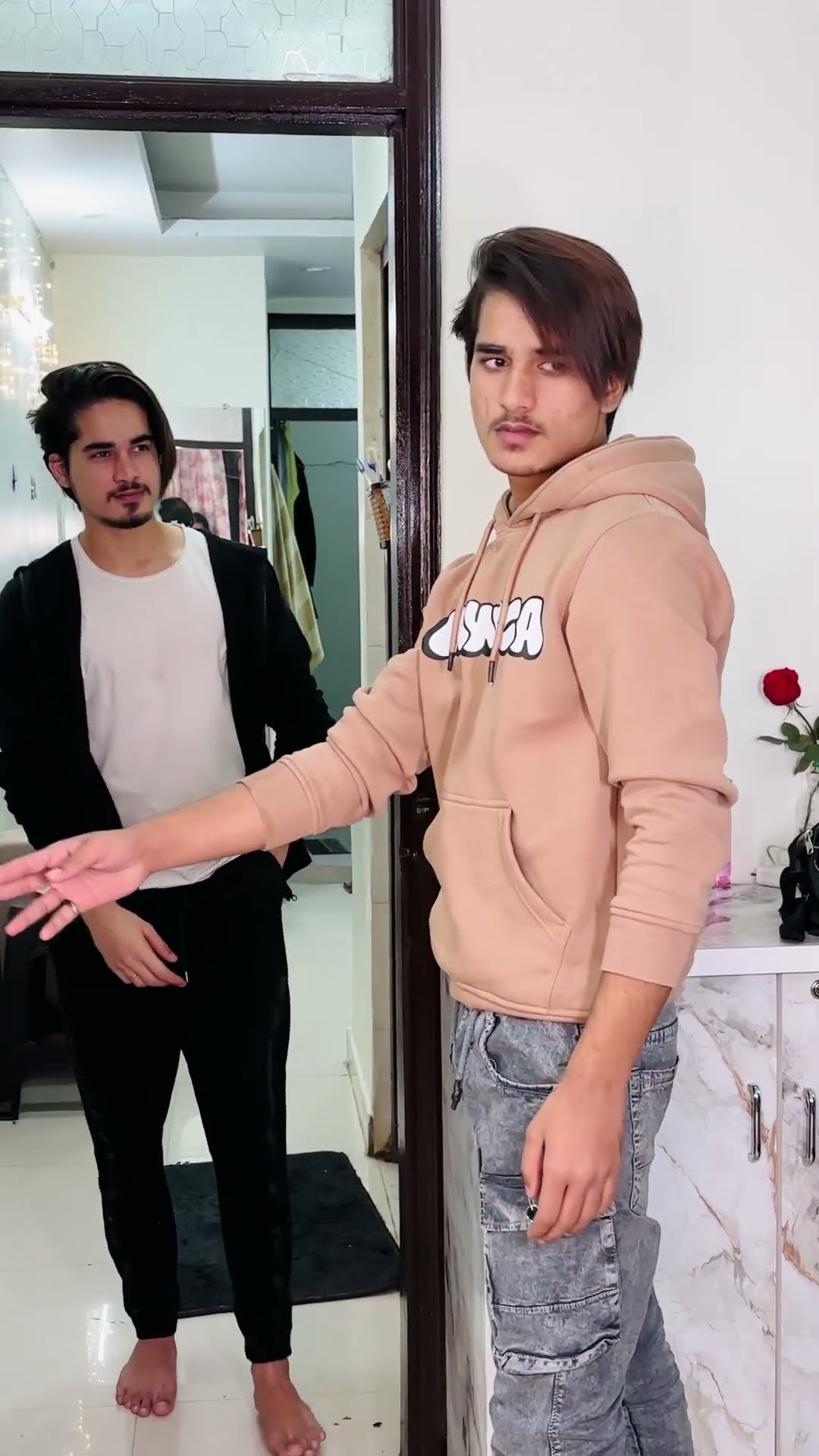 bhai bhabhi ke gulam ❤️ #suhailabbasi500 #sanayaa_sameer_24 #comedy #funnyvideo #viralvideo ??
