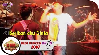 Live konser Ungu -  Berikan aku cinta  @ Surabaya 18 Oktober 2007
