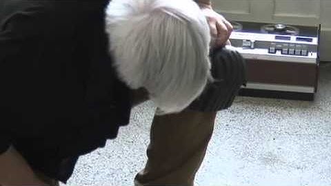 The Oval Language/ April2013