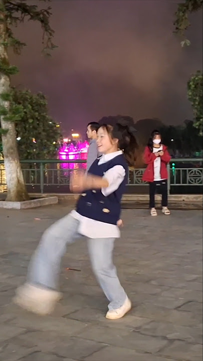 Đá cầu in Sapa