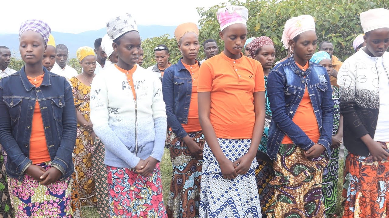 MINEMBWE 🛑 LIVE TURABAKUMBUJE CHORAL YIWACYU KUMUKUTANO