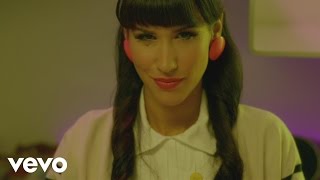 Video thumbnail of "Baby K - Anna Wintour (Videoclip)"