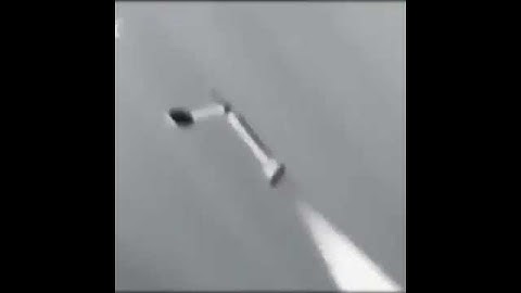 The original footage of a UFO shooting down a U.S. missile