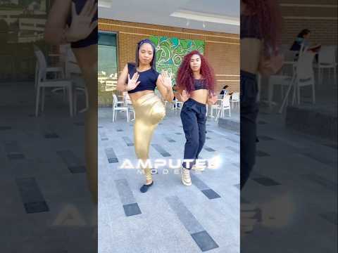 This Beautiful Woman Lost One Leg But She S A True Example Of Overcoming Adversity 