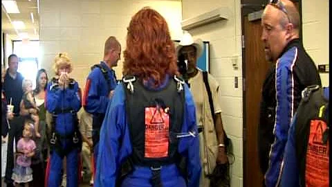 Melissa Constantine Skydiving with Team Fast Track