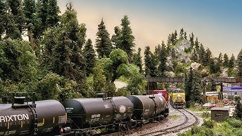 The New Pacific & Northwestern HO scale layout, PART 2