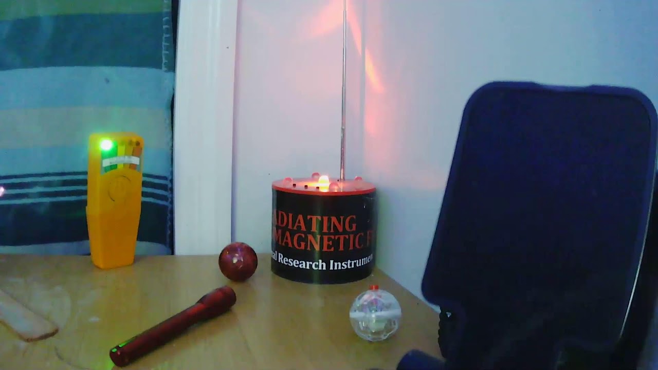 Paranormal Live Cam - Psychic Medium