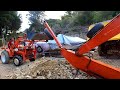 Fixing a leaking Hydraulic Arm Cylinder on the Abandoned Excavator