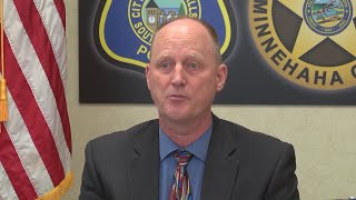 BRIEFING: 25-year-old Sioux Falls man identified in fatal stabbing, no arrest yet