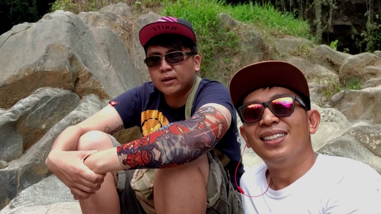 Air Terjun Tersembunyi oleh Sampah? | Desa Tincep