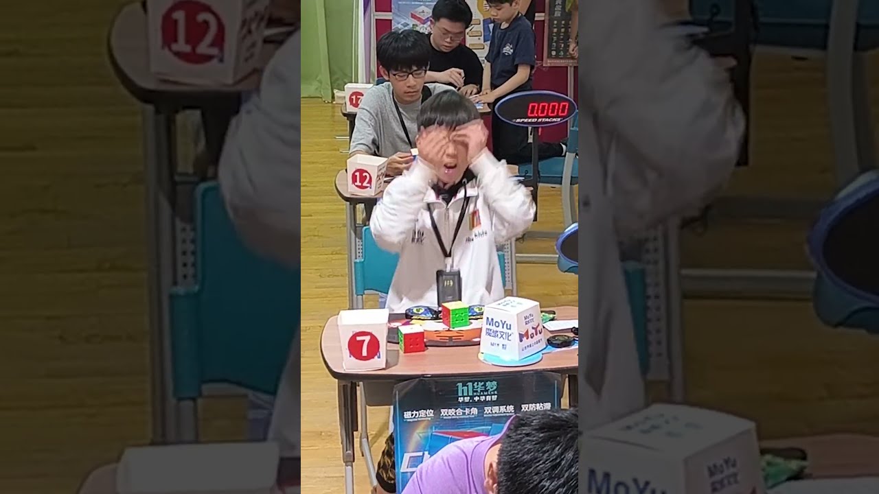 Fastest EVER 3x3x3 Cube Solve 3 08 Seconds By Yiheng Wang 