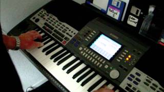 Video thumbnail of "Yamaha PSR 9000 (Happy Trumpet)"