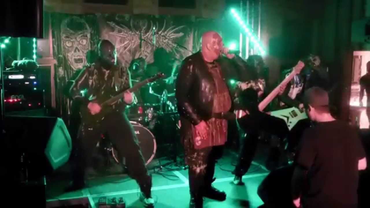 Bookakee - Return Of The Loving Dead (Official Music Video)