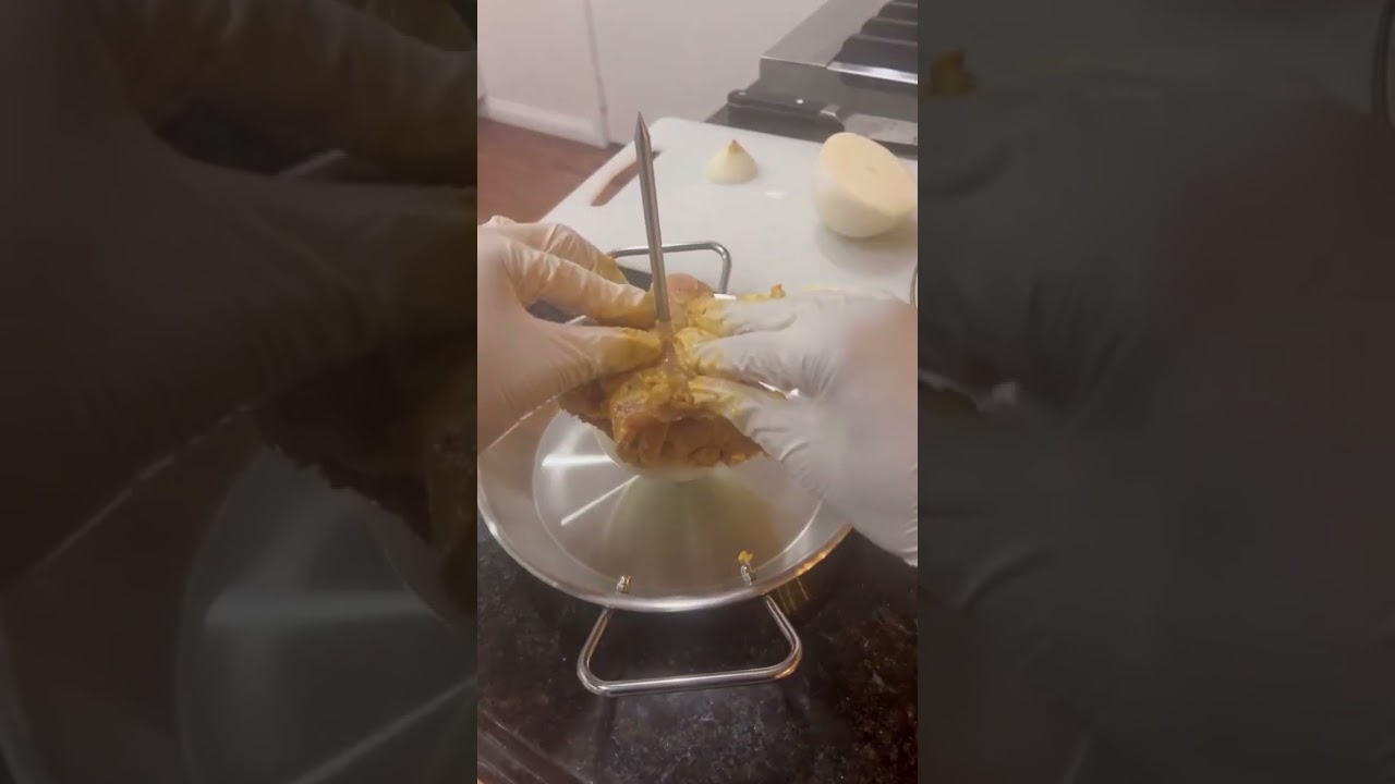 Вертикальный вертел — мой новый любимый кухонный инструмент. Сегодня вечером готовлю на нём курин...