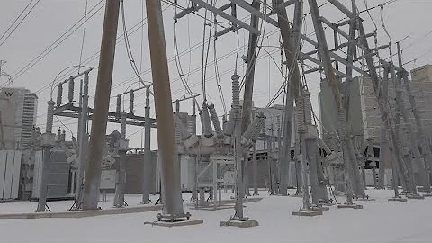 How is Texas' power grid holding up amid this freezing weather?